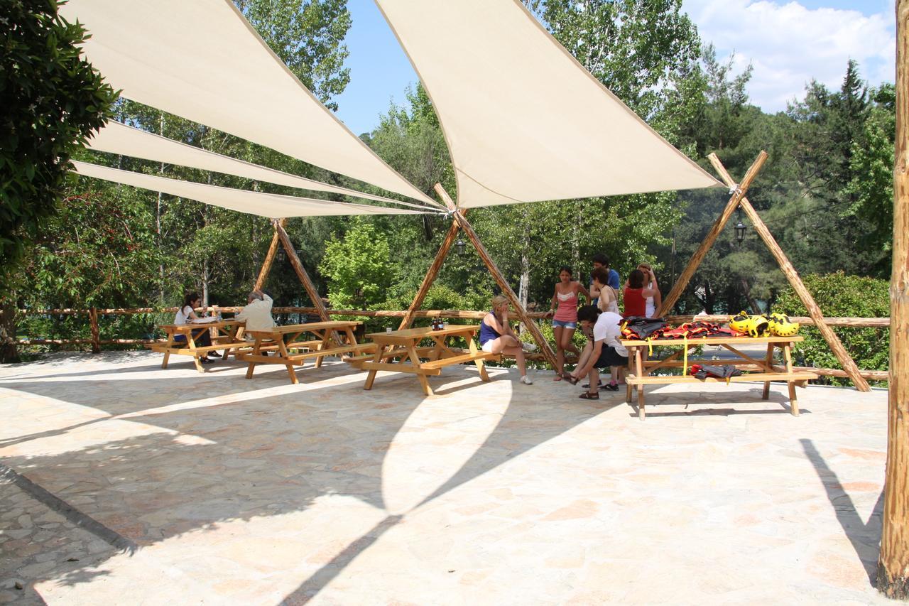 Готель Eco Family Park Beskonak Екстер'єр фото